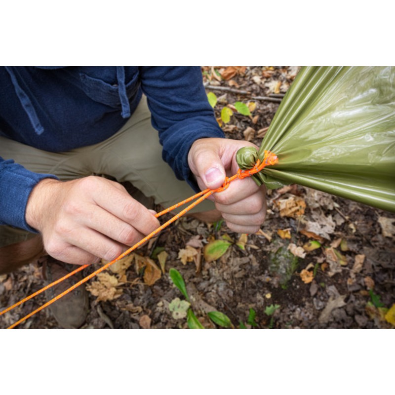 SOL® Reflexní šňůra Paracord-podpalovač 9,1 m Fire Lite 550